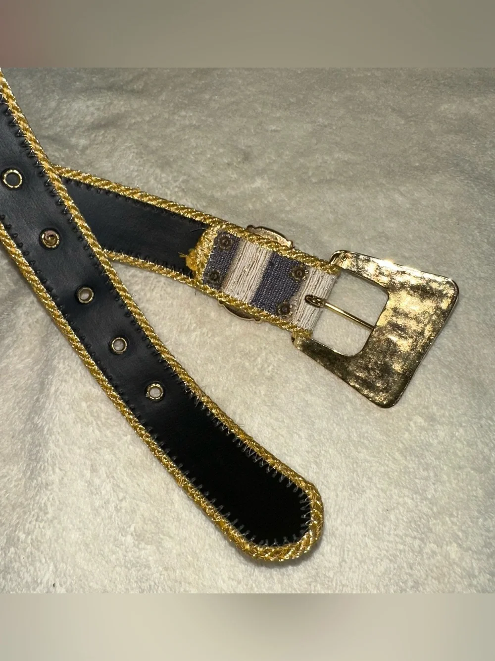 Vintage 80s Elite Fresno CA Woven Striped Belt Gold Statement Buckle Medium M